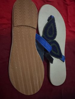 Bleu beaded butterfly Sandals