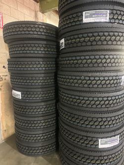 Truck Tires DS 295/75R22.5