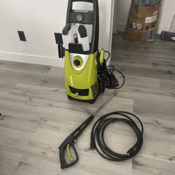 Pressure Washer …powerful!! 