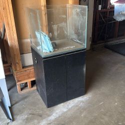 50 Gallon Tank With Tank Support. 