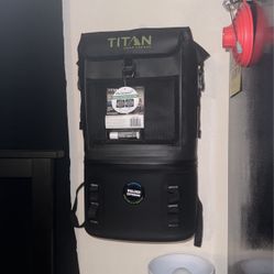 *NEW* Titan By Arctic Zone Backpack Cooler