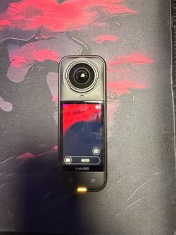 Insta 360 X5