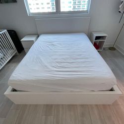 White Queen Bed frame + wood base