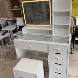 White Vanity Desk Set with Mirror and Lights, Makeup Table with Charging Station, Comfortable Bench, Big Vanity with 5 drawres . L35.5 in. H 53in D16i