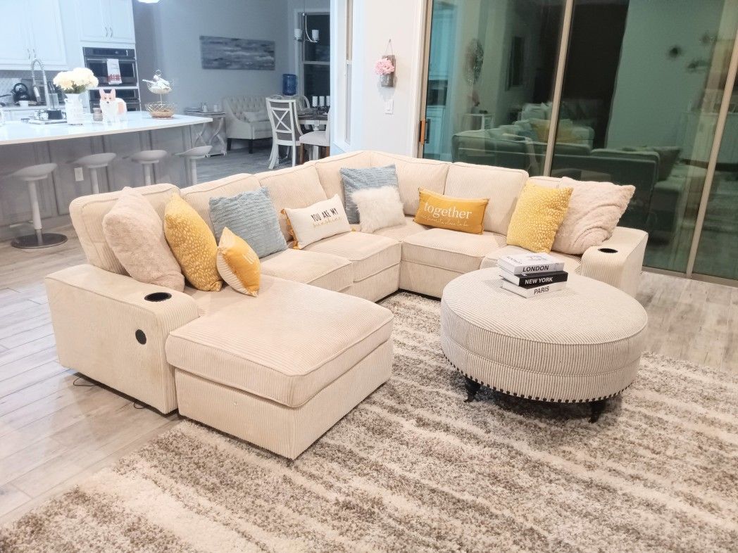 Family Size U Shaped Sectional Sofa