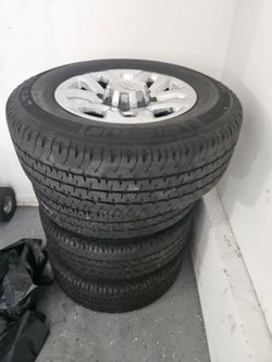 18in rims and tires chevy 8lug
