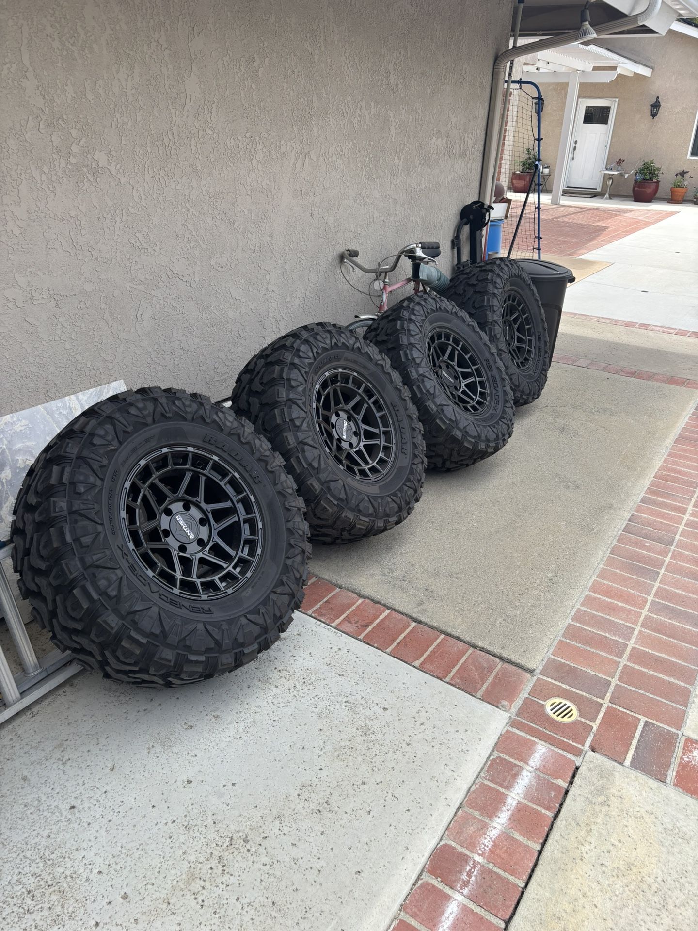 35x12.50r17 Wheels And Tires