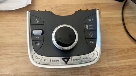 Mercedes-Benz W222 Multimedia Control Panel Command Controller