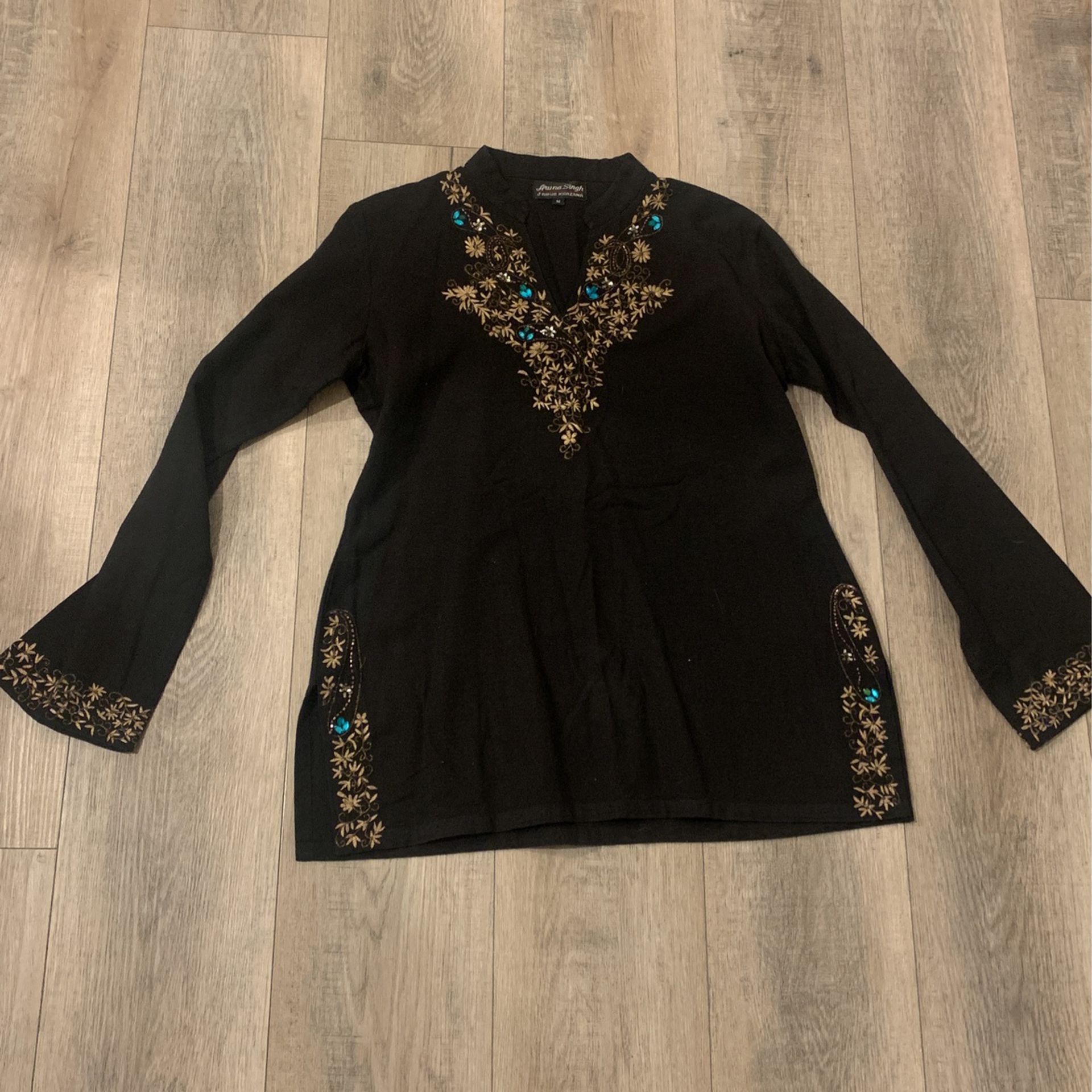 Ladies Tunic, Embroidered, Size M