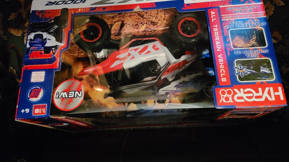 NIB Yamaha YXZ 1000R ATV 1:18 RC