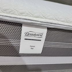 Queen Sizes Mattress And Box Spring 