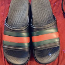 Gucci Slides (Men’s