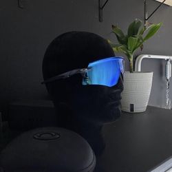Oakley Encoder