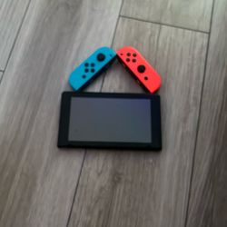 Nintendo Switch 