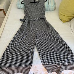 Calvin Klein Jumpsuit Size 10 Stretch Perfect Conditions Used Once