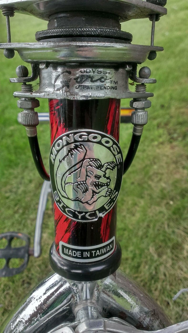 Vintage Mongoose Villain BMX Stunt Bike