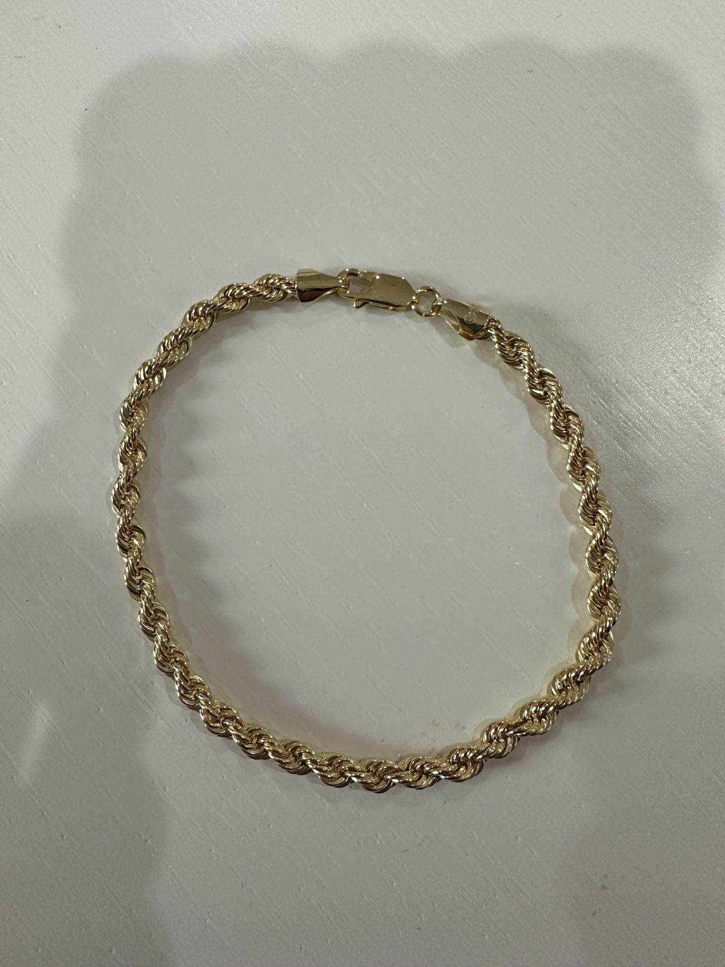 10kt Yellow Gold Rope Bracelet  7 3/4 