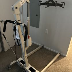 Patient Lift   (Hoyer Lift)