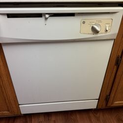 Dishwasher 