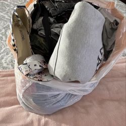 Women bag clothes & shoes s/m - 9/9.5  $10