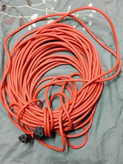 100 Foot Extension Cord Orange Excellent Condition like new