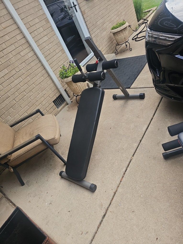 Incline bench