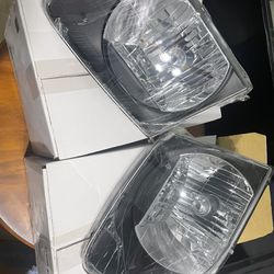 99-04 F150 Headlights 