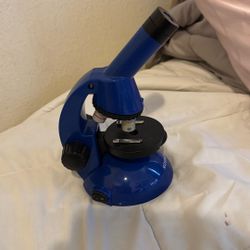 Microscope