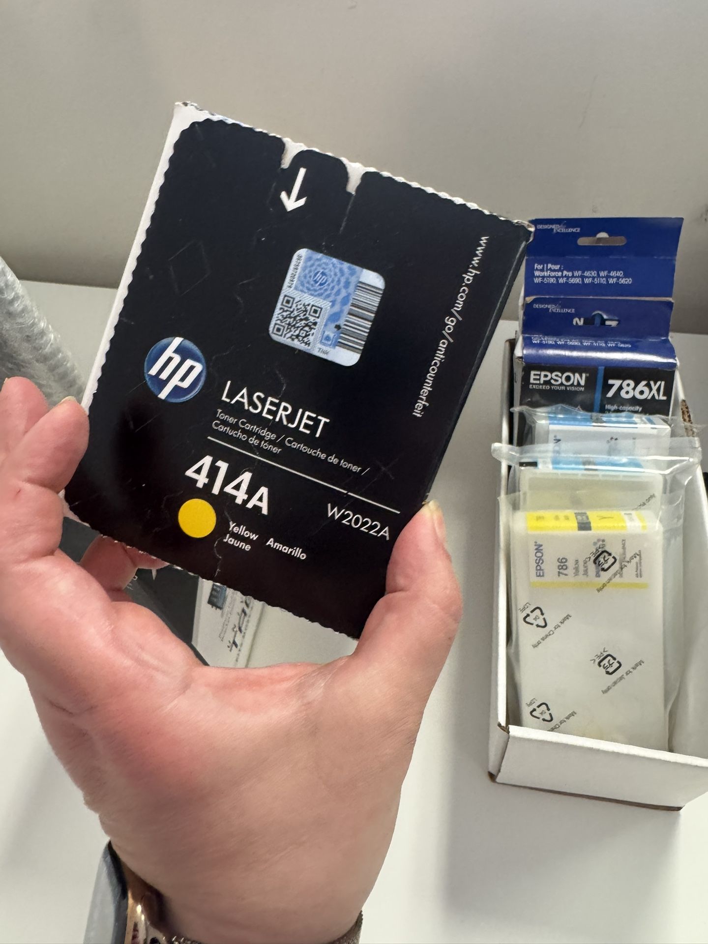 HP LaserJet 414A Yellow Toner Cartridge (W2022A) – New in Box 