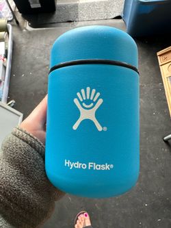 Hydroflask soup or drink container