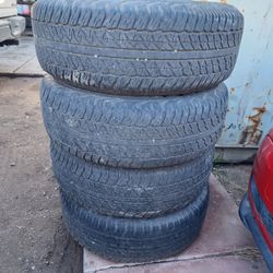 Tires 265/70/17 - Good Condition 