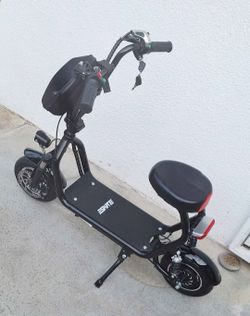 Electric Scooter 350W 48V 18.6 Miles Long-range Battery Foldable Easy Carry Portable Design, Adult Electric Scooter Up to 18 MPH Commuter Scooter Blac