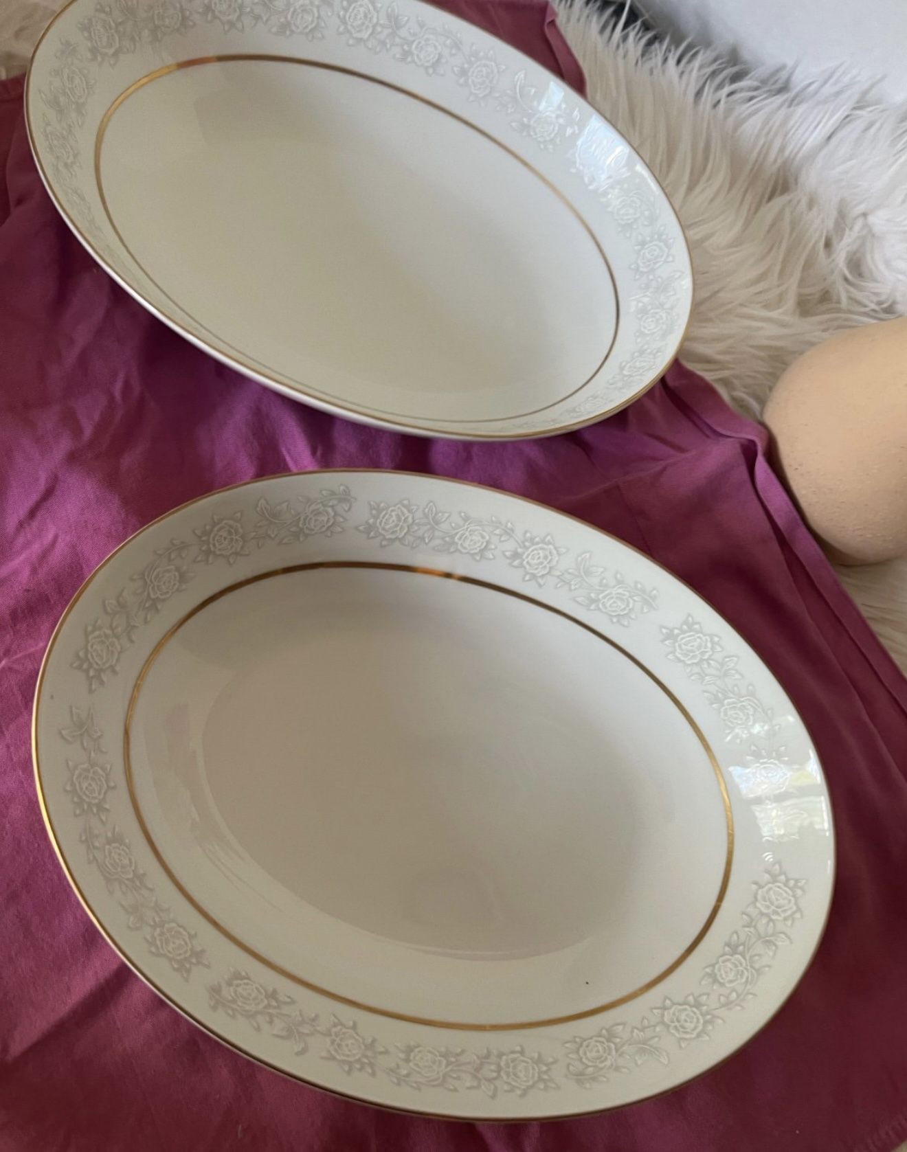Queens Brocade Lacey Flower Fine China 10 inch Oval Vegetable Dishes set of Two