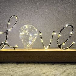 Valentine’s Day Decor