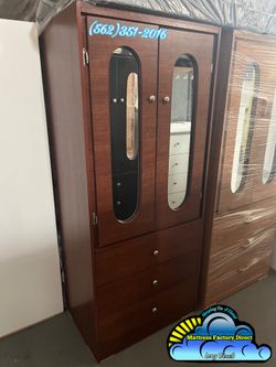 Cherry closet wardrobe dresser new Nuevo ropero