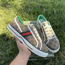Gucci Shoes 