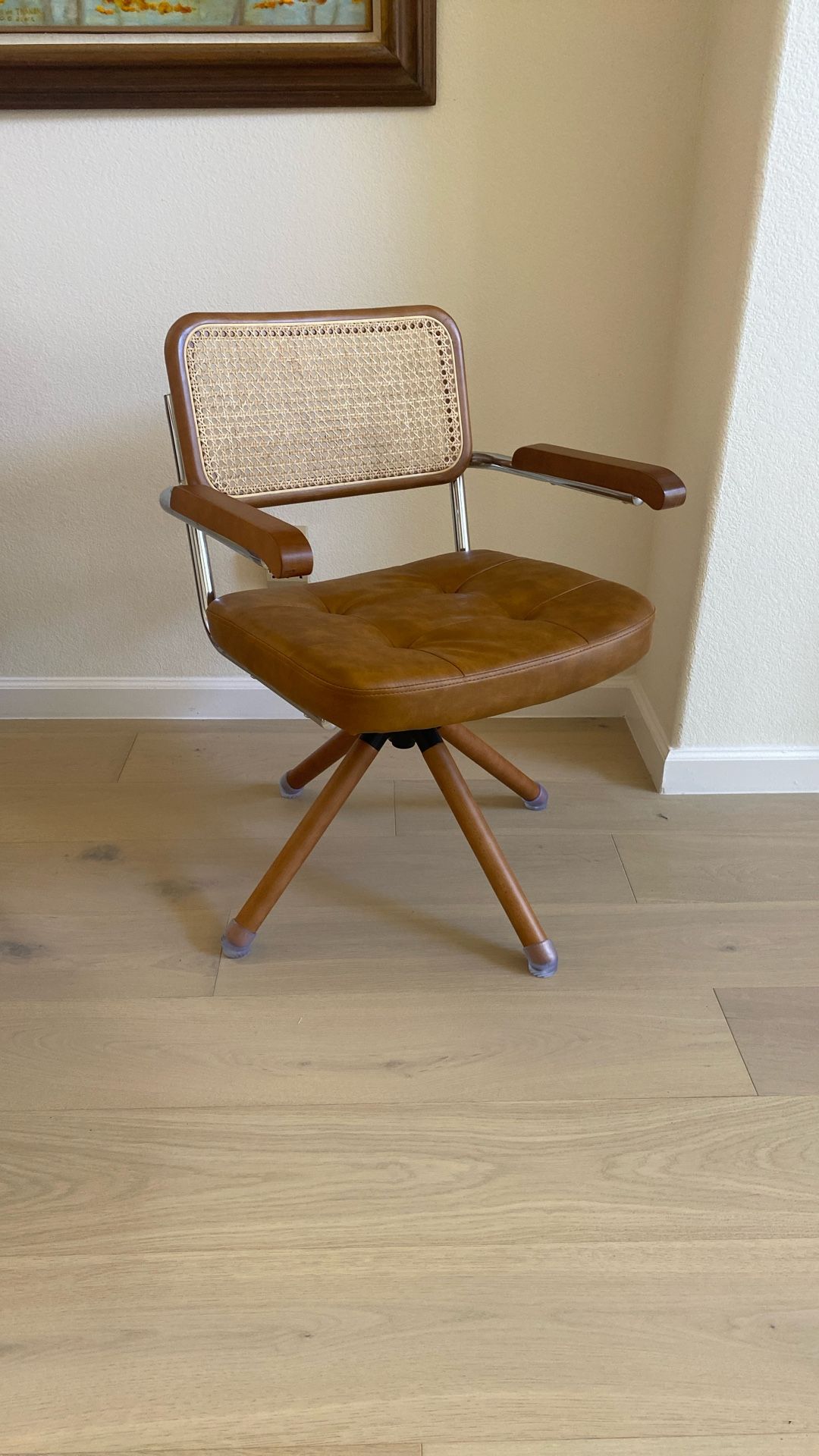 Midcentury Modern Swivel Chair