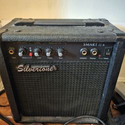 Silvertone Smart IIs Guitar Portable Amp