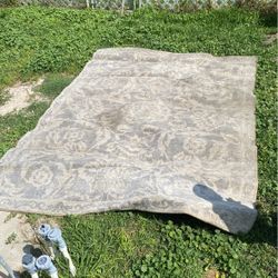 Rug