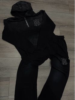 AMIRI BLACK SET (SIZE MEDIUM) used once