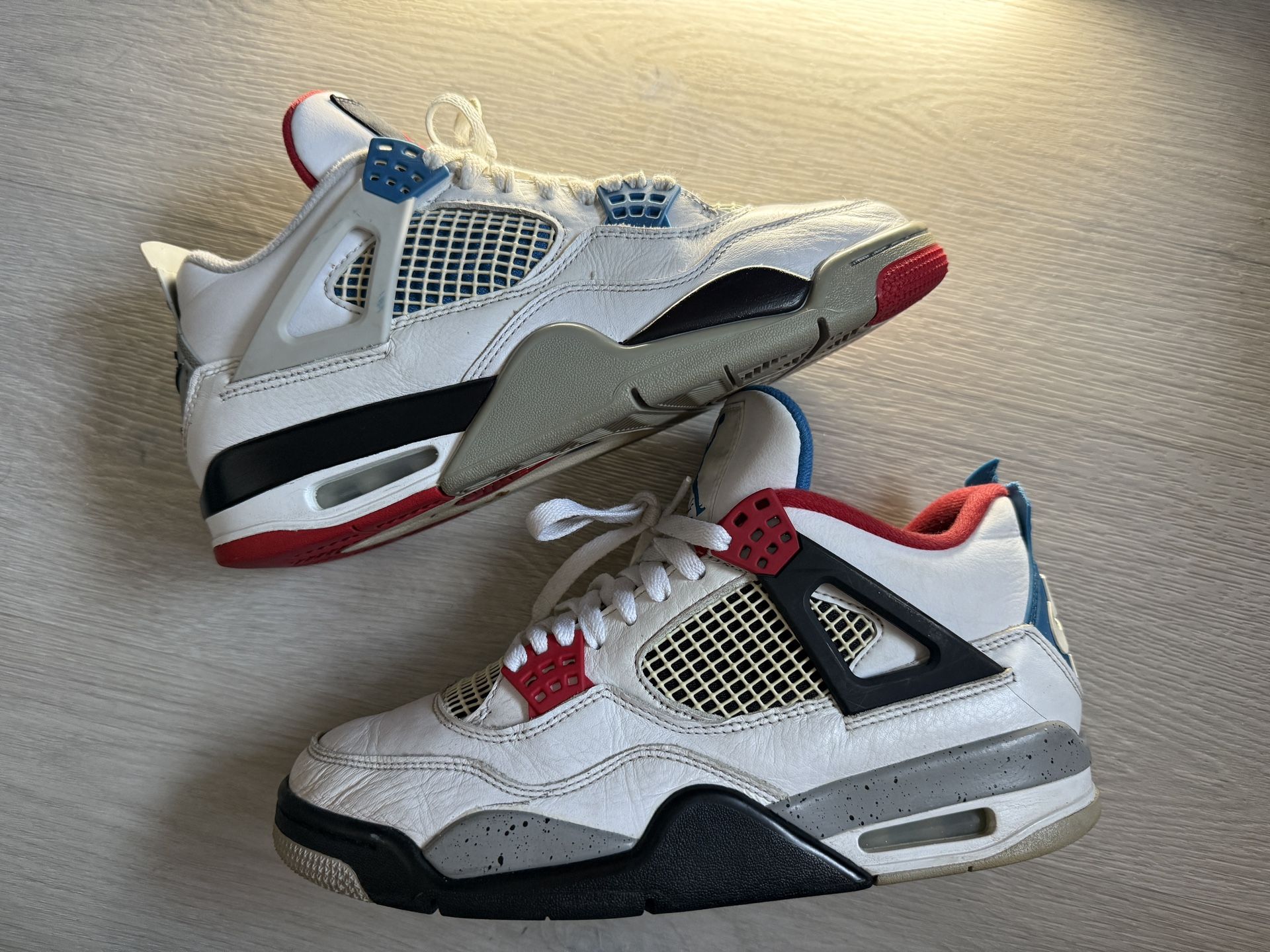 Jordan 4 Retro