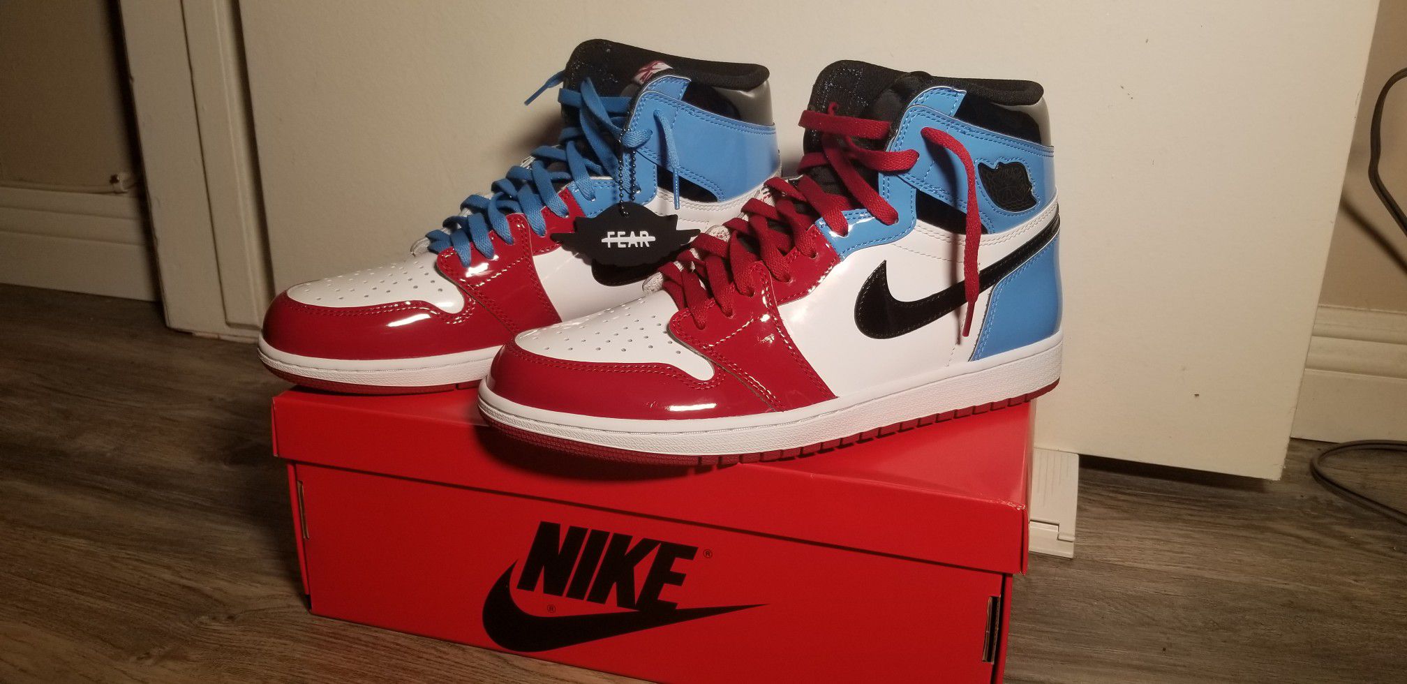 Jordan 1 NC to CHI Fearless size 11