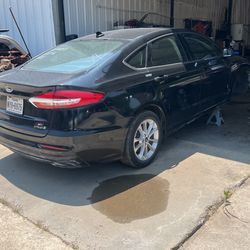 2019 Ford Fusion 2.0 Hybrid “”PARTS””””