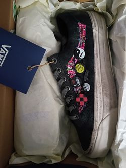 Sz 7.5,9 ,9.5 $155