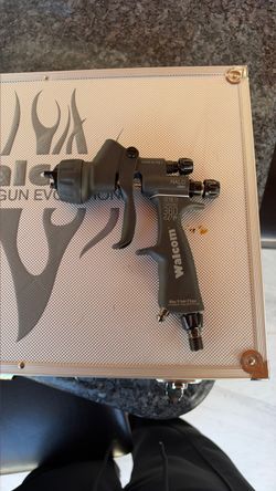 Walcom Genesi Carbonio 360 Evo Spray Gun
