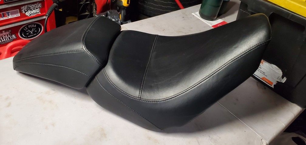 Lowrider ST Or Lowrider S/ M8 Softail Two Up Seat 