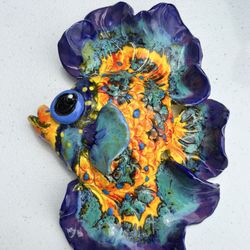 Little Hand Painted Wall Decoration Fis