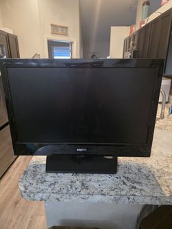 Sanyo Flat Screen With Built In DVD Player