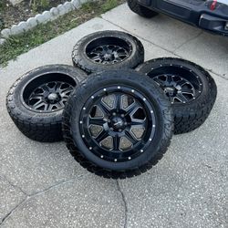 Ford F150 Wheels And Tire Package 20x10 6x135 33s