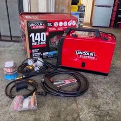 Lincoln Electric Weld-Pak 140 Amp MIG and Flux-Core Wire Feed Welder, 115V, Aluminum Welder with Spool Gun sold separately